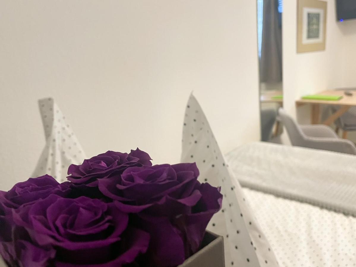 Ferienzimmer Adalonia Hotel Greifswald Ngoại thất bức ảnh